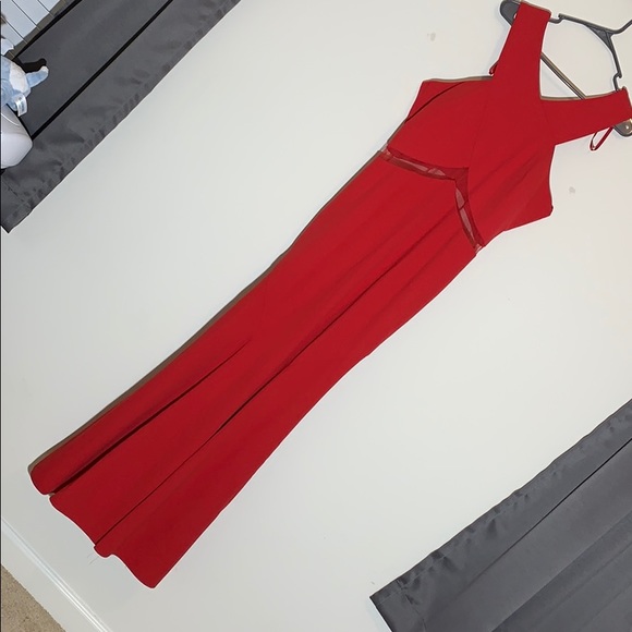Cachet Red bridesmaid dress - Picture 3 of 5